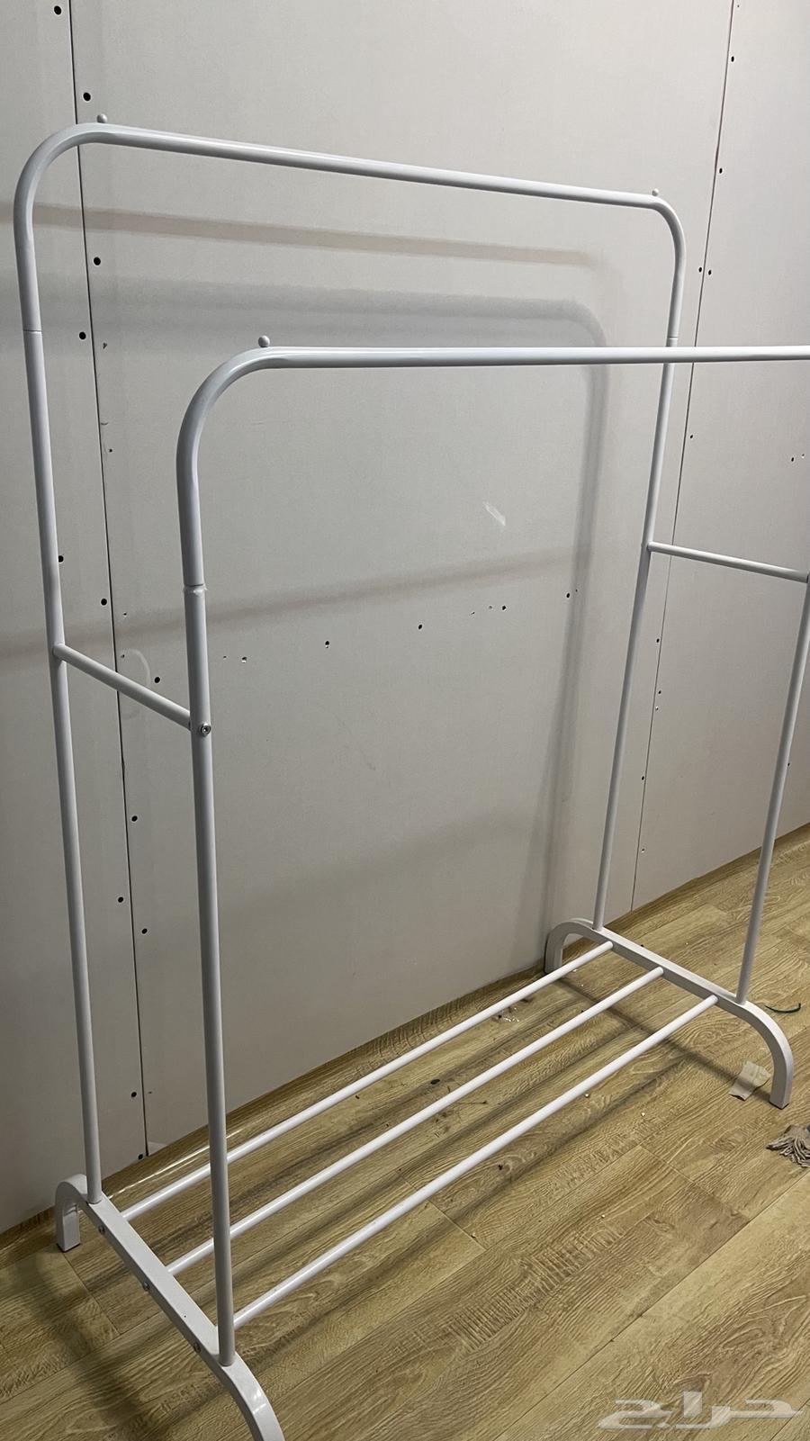 حامل ملابس مع غساله شرابات64392909611009110