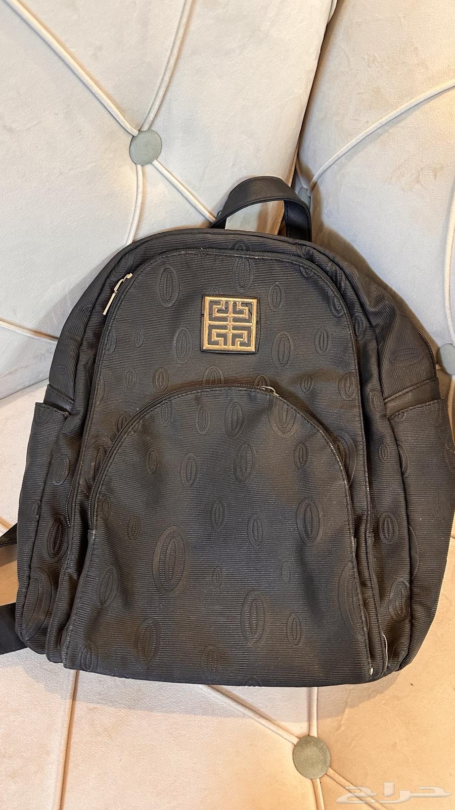 Luxury school bags, used for only two weeks, almost new at a good price64398953306115112