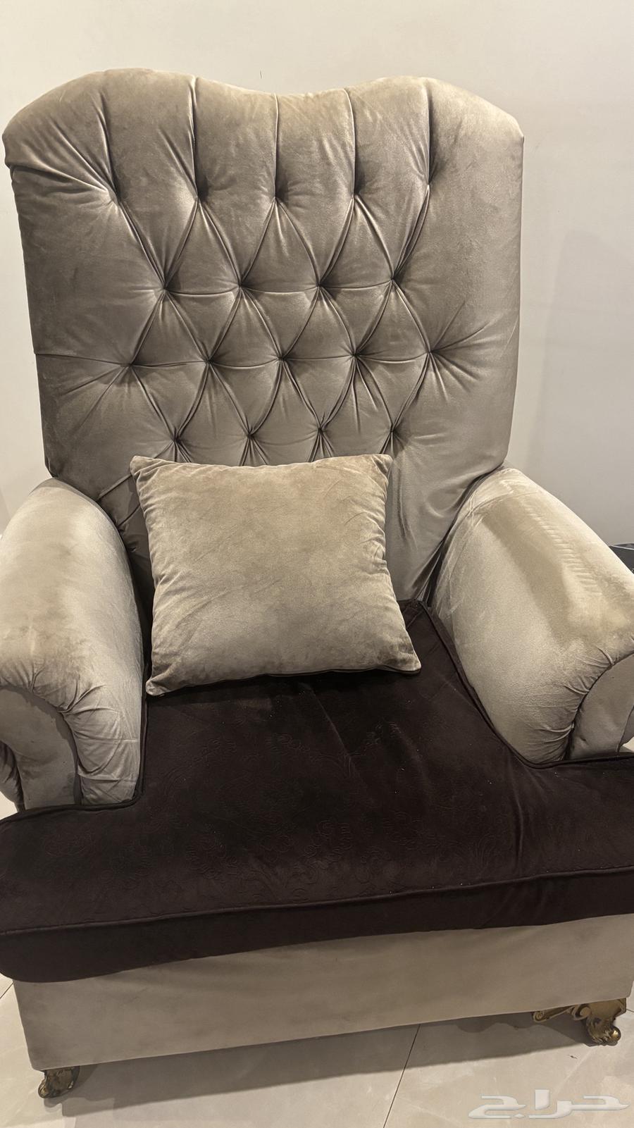 كنب للبيع اربع قطع64399286135811112