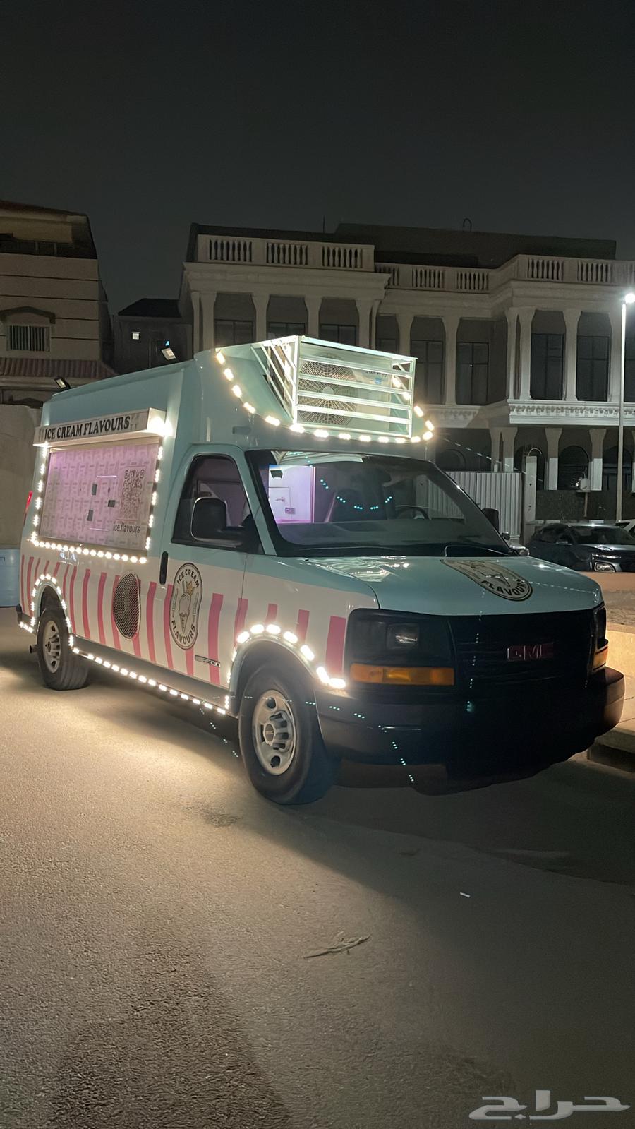 Modern-looking ice cream car for sale, in high demand63618077744514114