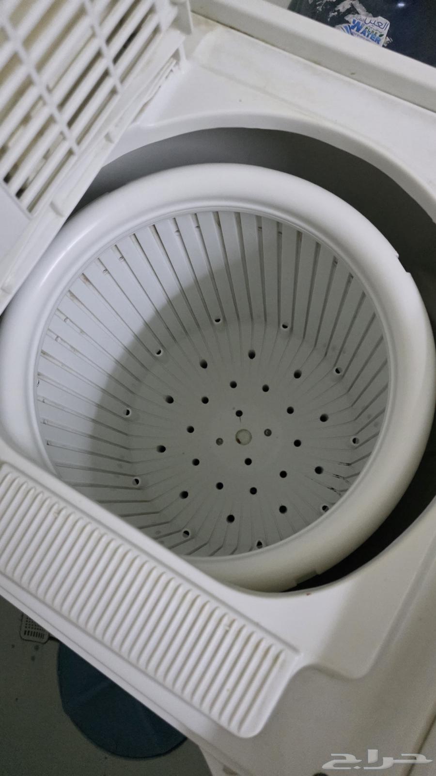 Two-tub washing machine and five-burner oven price 600 riyals63619359499265111