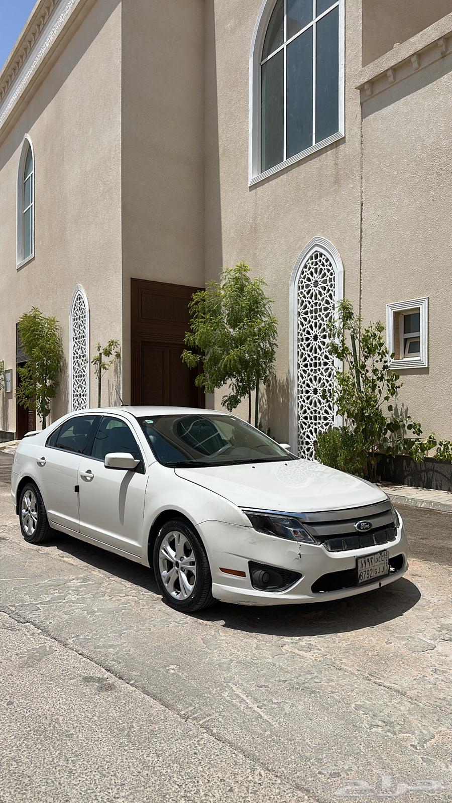 للبيع افيوجن 2012 نص فل64544312479747111