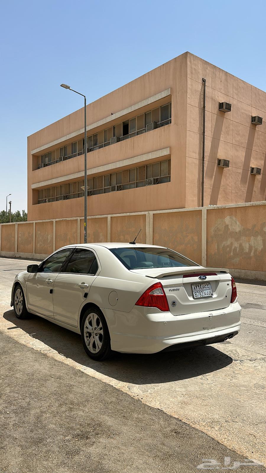 للبيع افيوجن 2012 نص فل64544312479747113