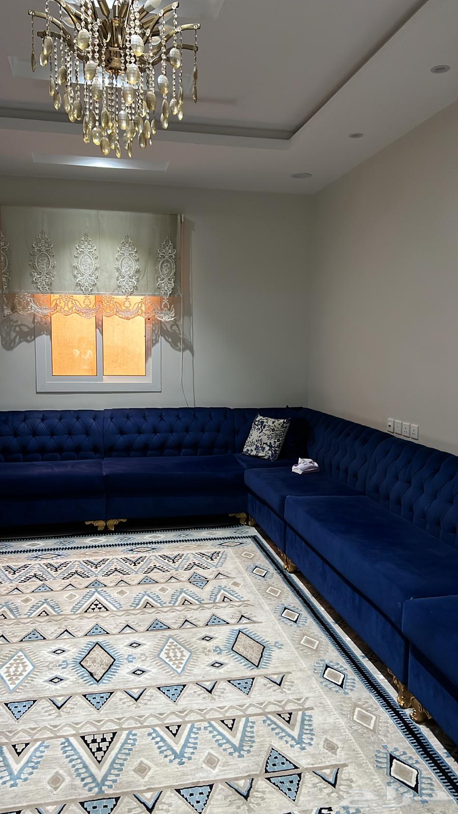 كنب مستعمل للبيع مع مدخل و مرايا64396365291523110