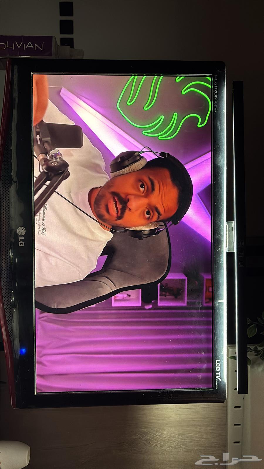 LG screen with 1800k resolution, very clean64544777418626110