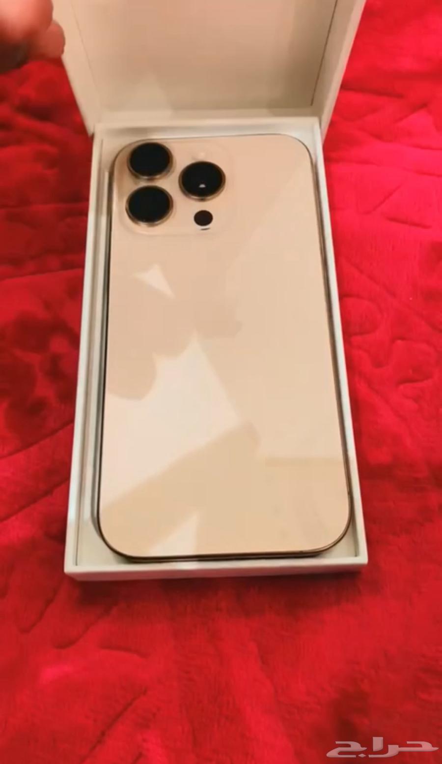 آيفون 16 برو، تيتانيوم صحراء، 128 جيجابايت، حالة 10 من 1064395741590659111