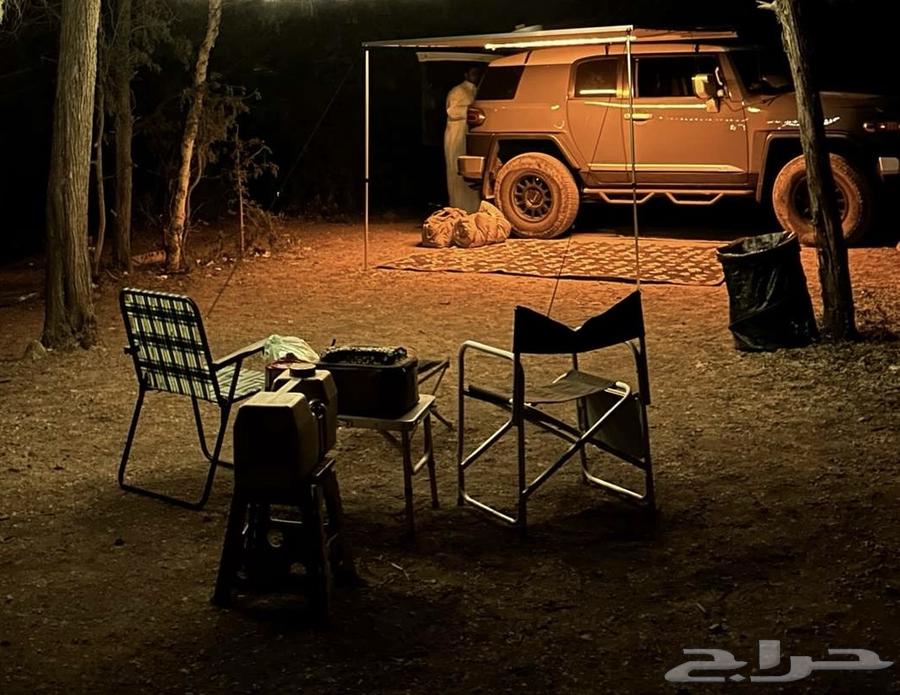 ARB 2.5x2.5 meter umbrella with lighting and included mounting bases64539811307393111