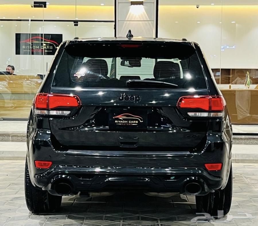 جراند شيروكي SRT 2015 ( بحالة ممتازة )64543365666563112