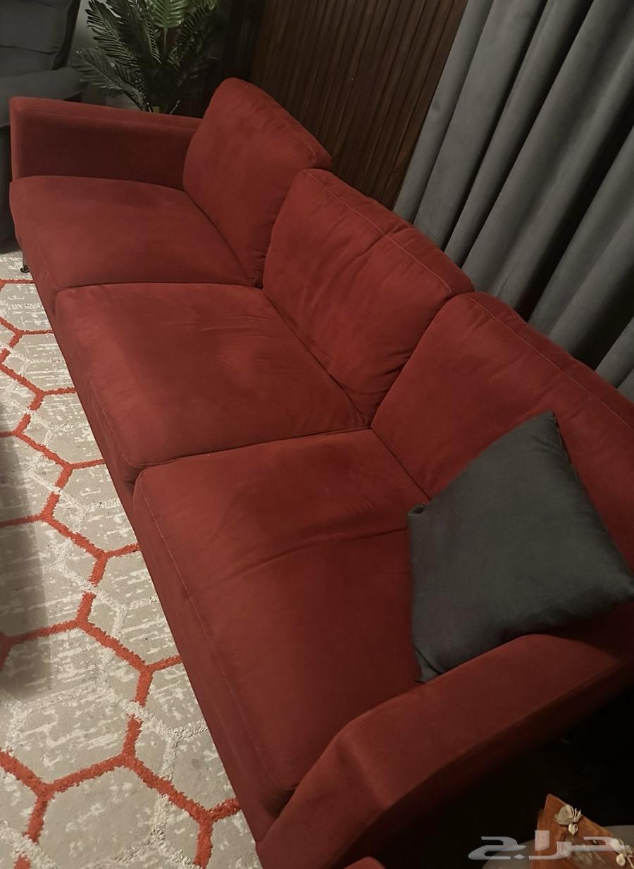 للبيع اثاث غرفة نوم وصالة وكرسي استرخاء64399842521986112