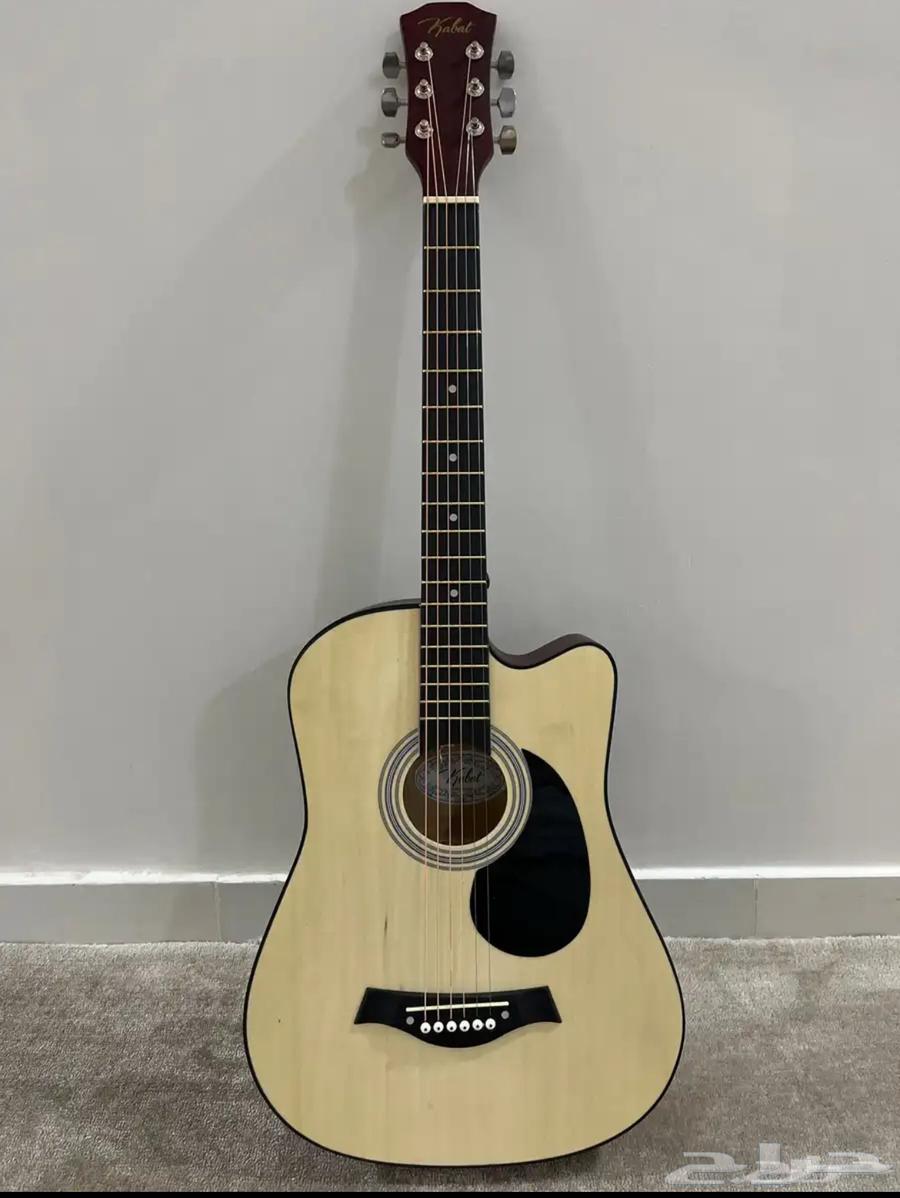 قيتار للبيع64400813751298110