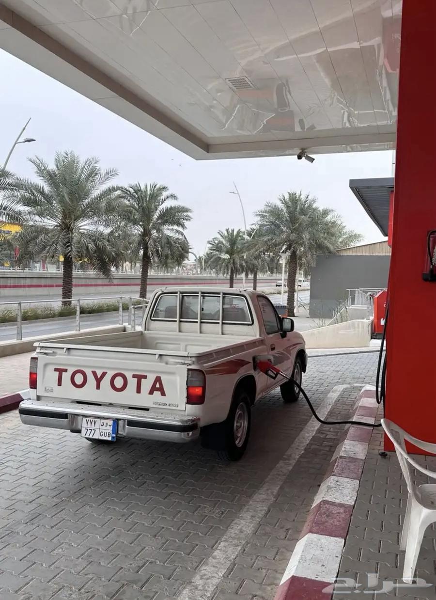 تويوتا هايلكس 2004 (ممشى قليل)64542686117763111