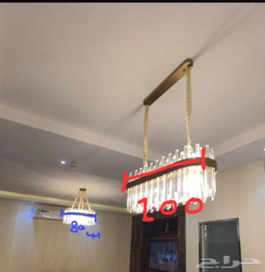 ثريات أنيقة بحالة ممتازة للبيع64389225068161114