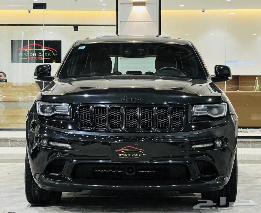 جراند شيروكي SRT 2015 ( بحالة ممتازة )64543365666563111