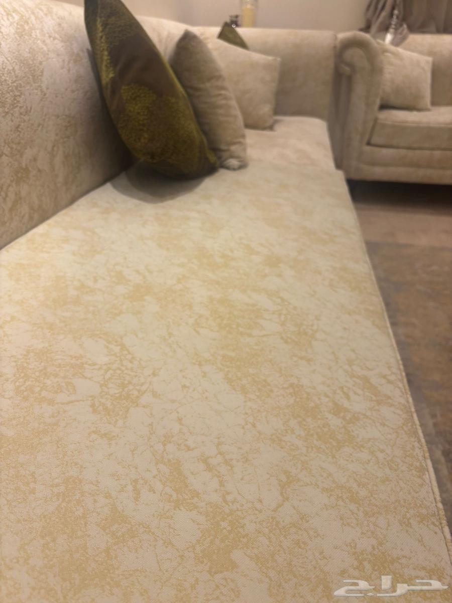 كنب نضيف جدا 6x4 ياسع 16 شخص64397436995586112