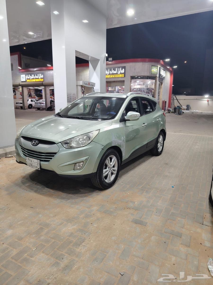 توسان موديل 2011 ممشي 130 الف64552618821633113