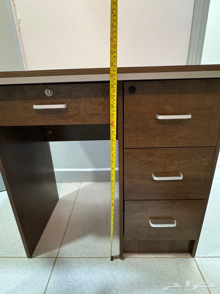 Table64396282168706110