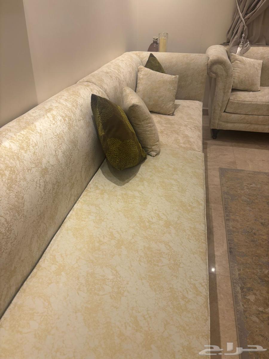 كنب نضيف جدا 6x4 ياسع 16 شخص64397436995586111