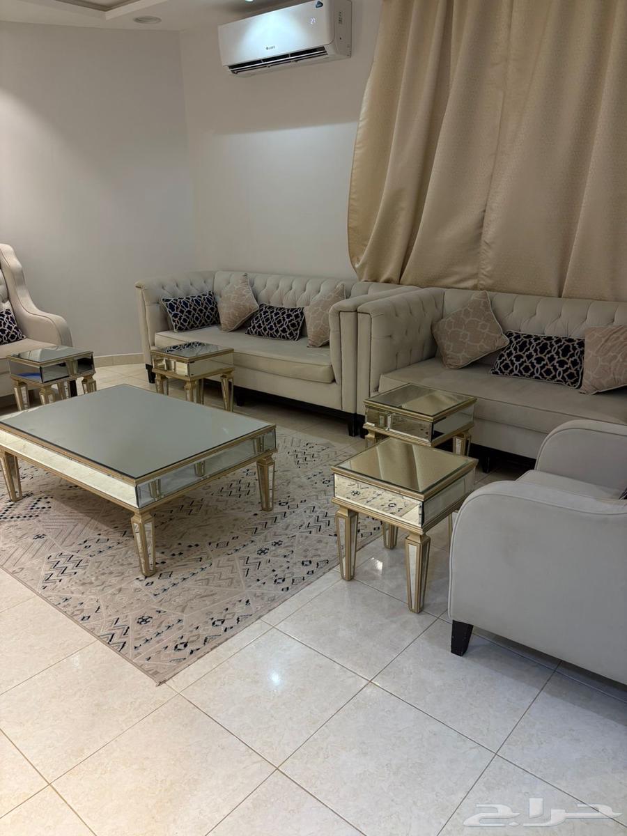 للبيع الكنب والطاولات64399926392194111