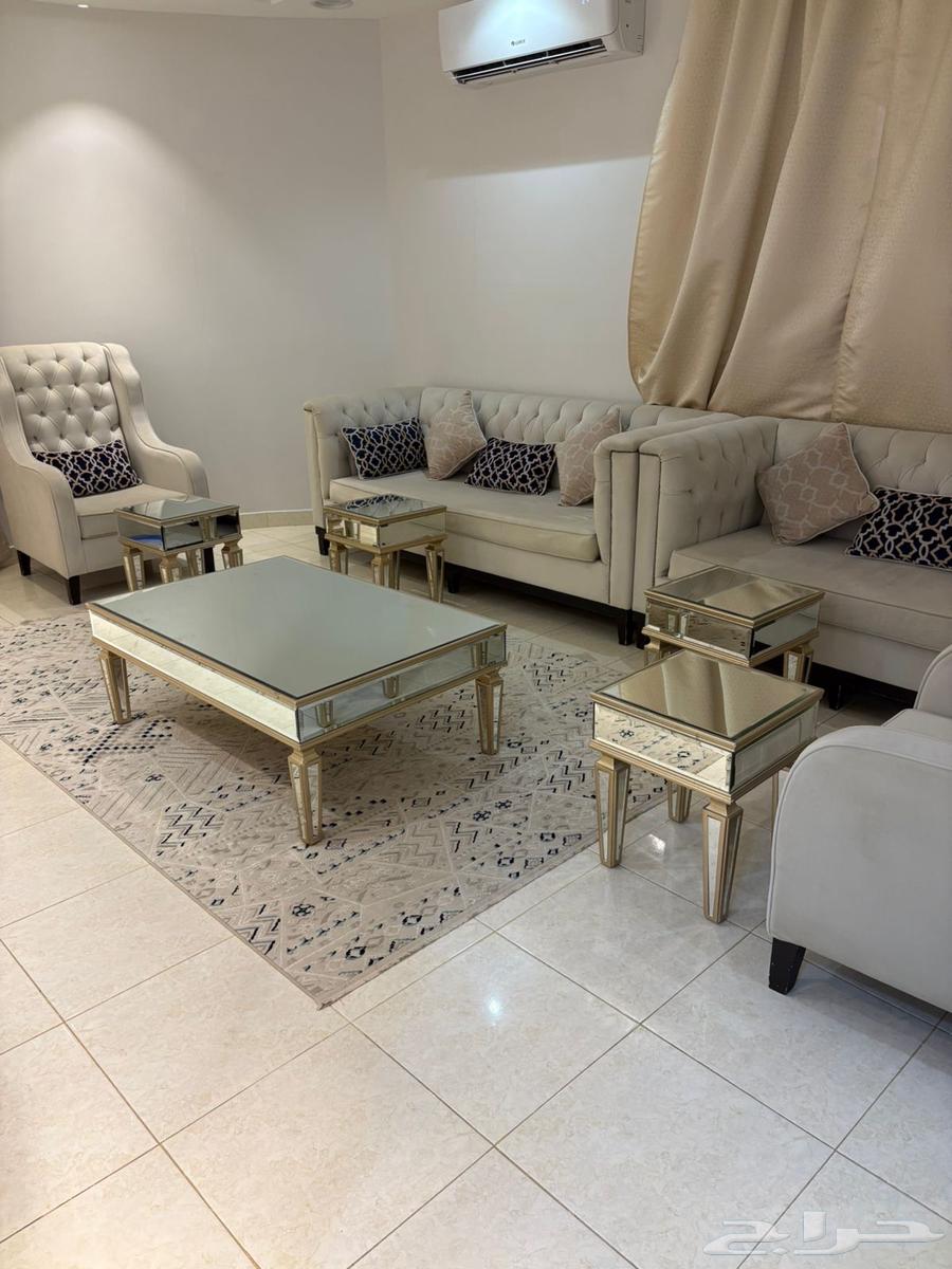 للبيع الكنب والطاولات64399926392194110