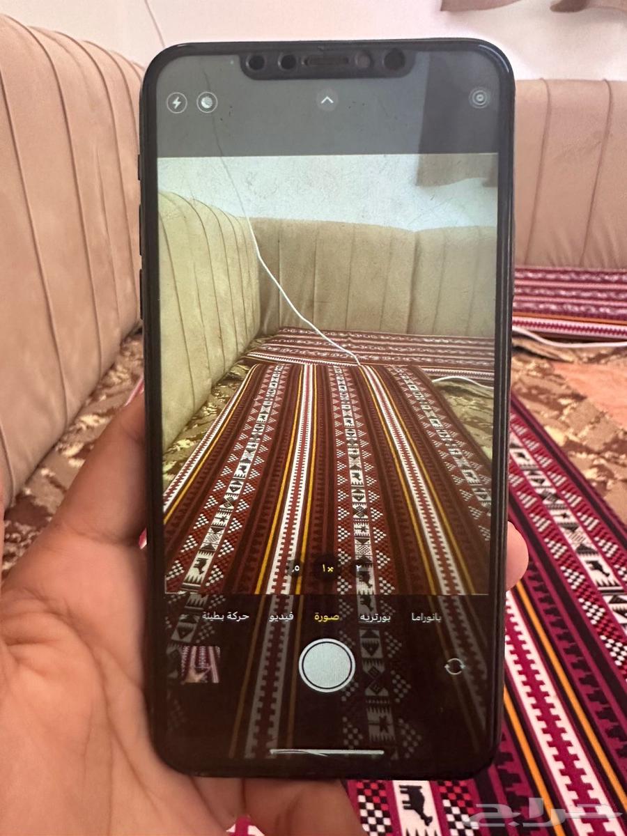 للبيع آيفون 11 برو ماكس64398771360385113