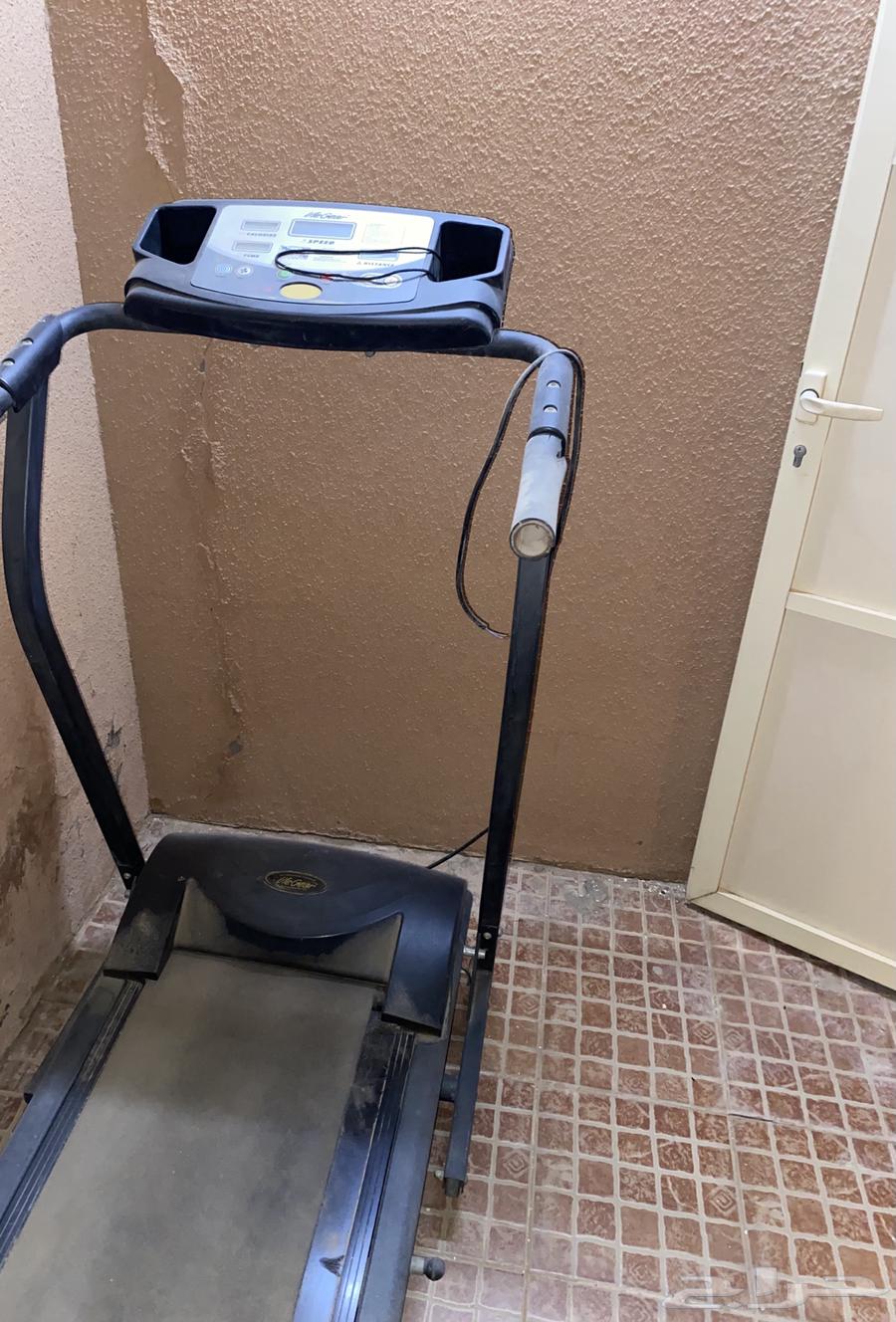 Elliptical Machine and Treadmill64398785676290113