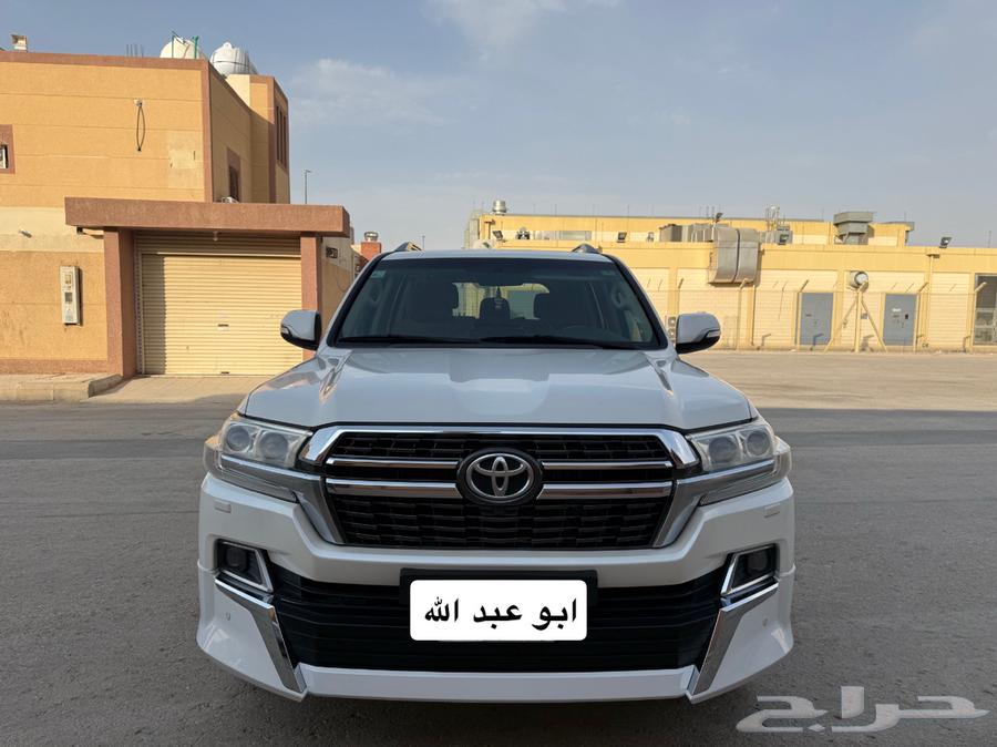 لاندكروزر GXR.3.سعودي فل كامل ( ماشي 160 الف )64544663678594110