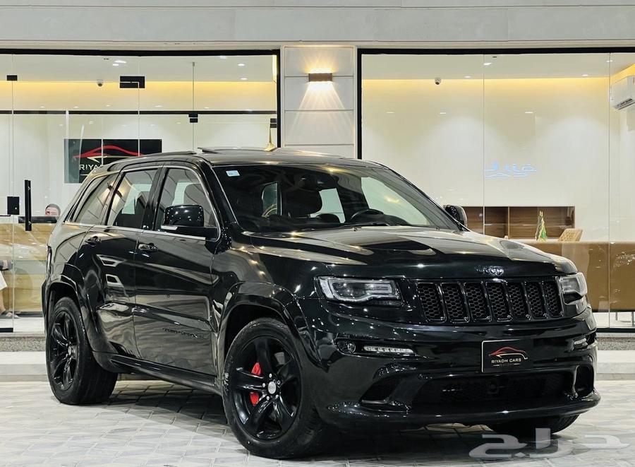 جراند شيروكي SRT 2015 ( بحالة ممتازة )64543365666563110