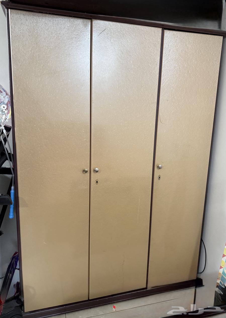 مجلس و غرفة نوم للبيع64398506871425111