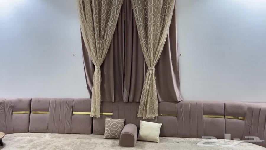 Bed with curtain64400674910339110