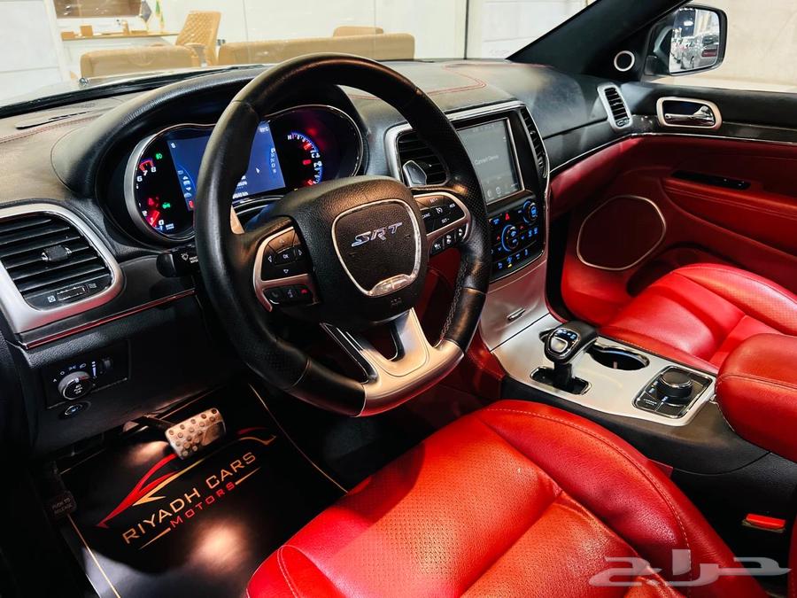 جراند شيروكي SRT 2015 ( بحالة ممتازة )64543365666563114