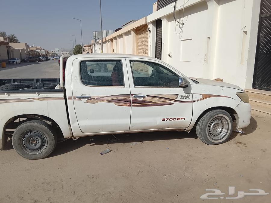 هايلوكس 2013 مسقط بيع تشليح قطعها نظيفه64540524009731112