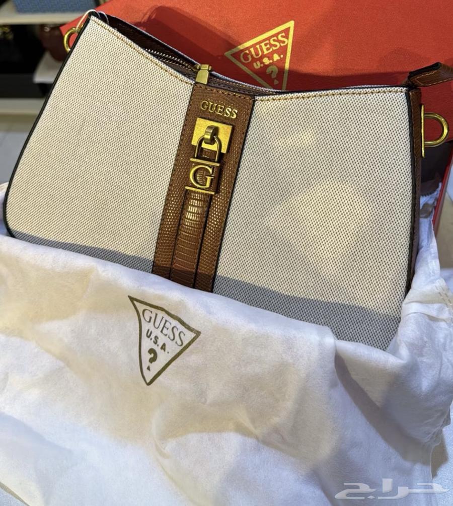 للبيع شط وأحذيه جديدة مع الملحقات64393348674434110