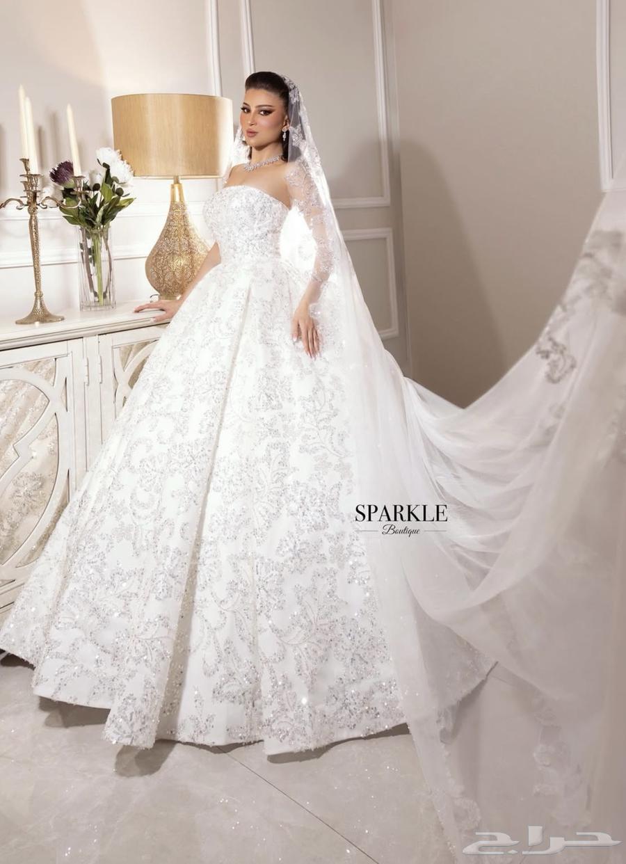 فستان زفاف من سباركل بوتيك64393334925185113