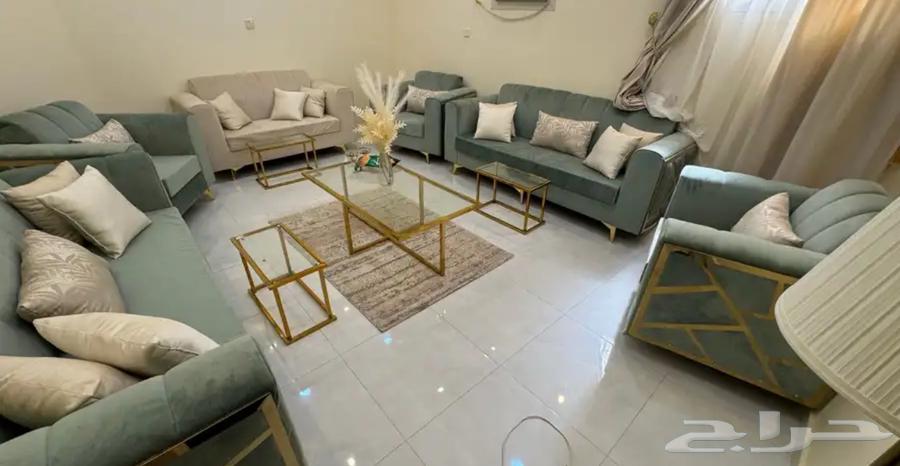 كنب نظيف وجديد للبيع64397783399555111