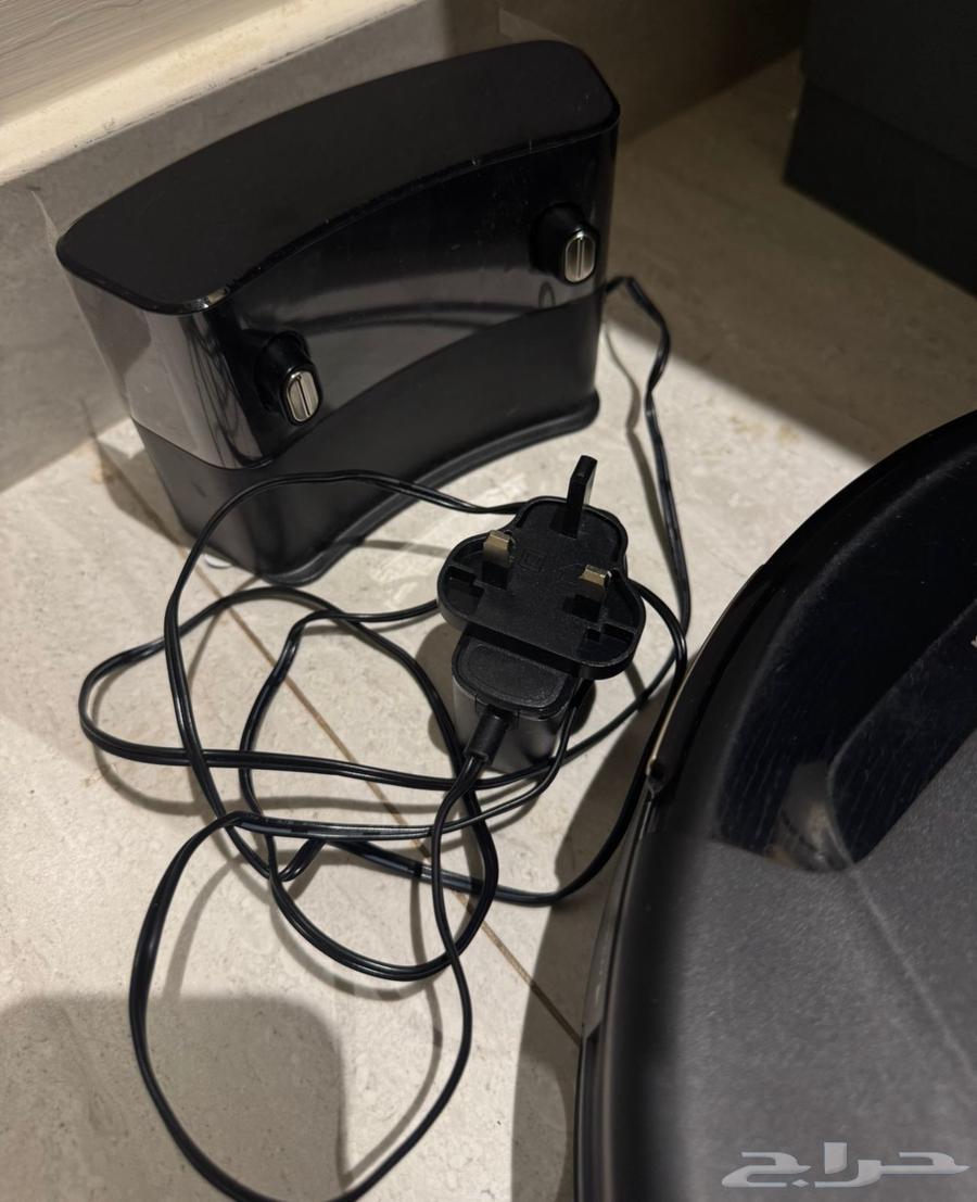 مكنسة اسم الشركه Eufy روبوفاك64400398330627111