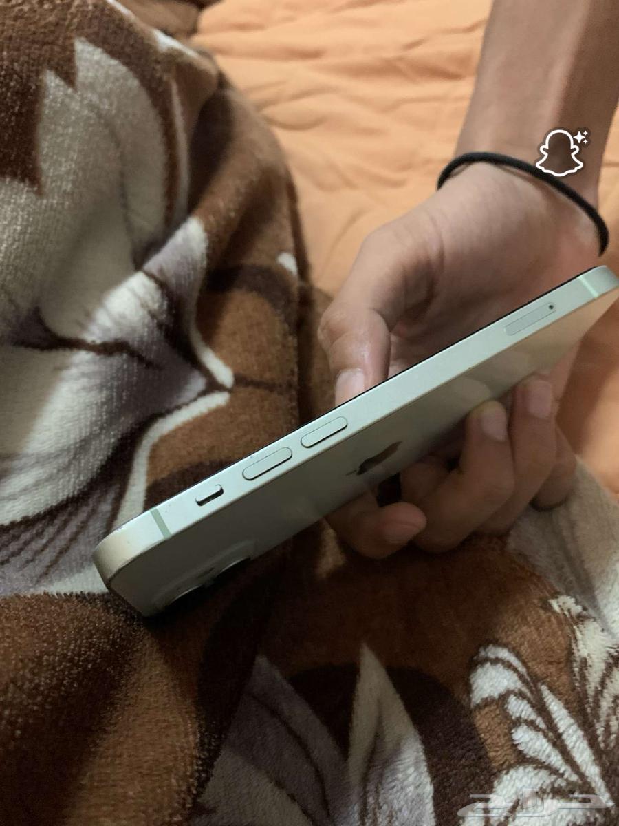 ايفون 12 العادي 128 قيقا نظيف64399091897986113