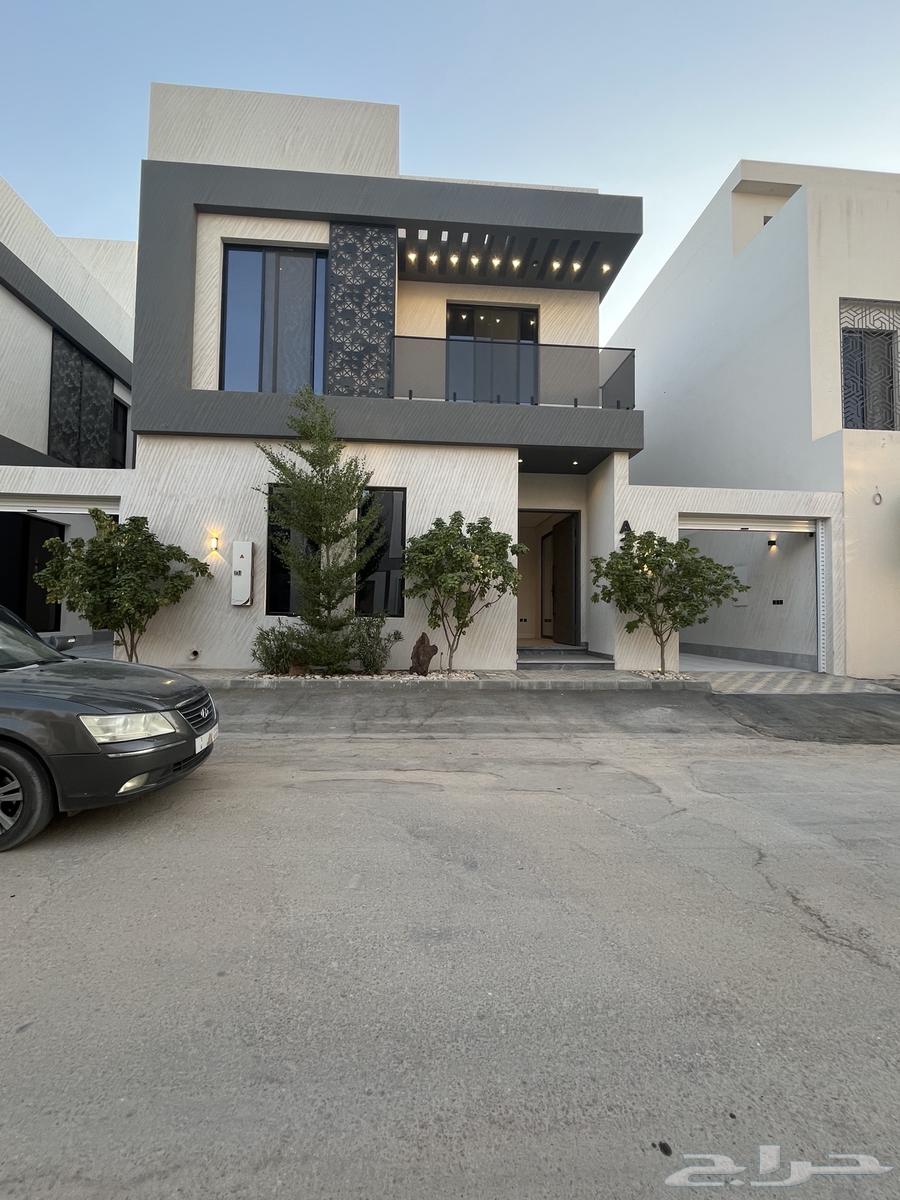 Villa with an area of 281 sqm.63614089822979111