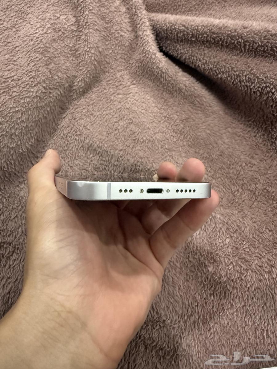 iPhone 14 Regular 12864396783142785113