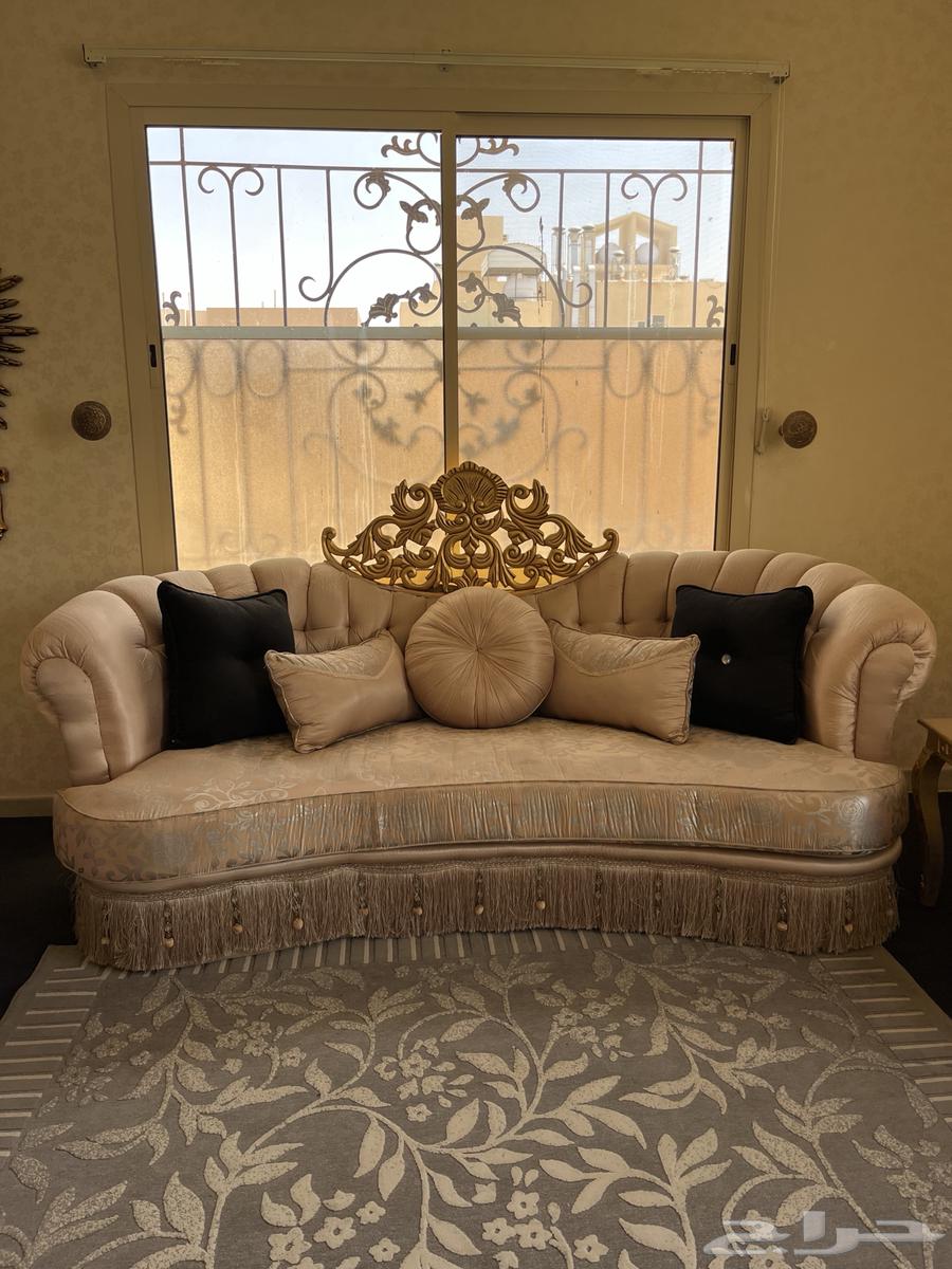 مجلس رجال متكامل للبيع بحالة جيدة64399105536385112