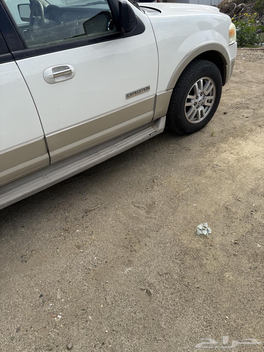 فورد اكبسديشن 2008 مفحوص ومجدد بودي وكالة64548210468738111