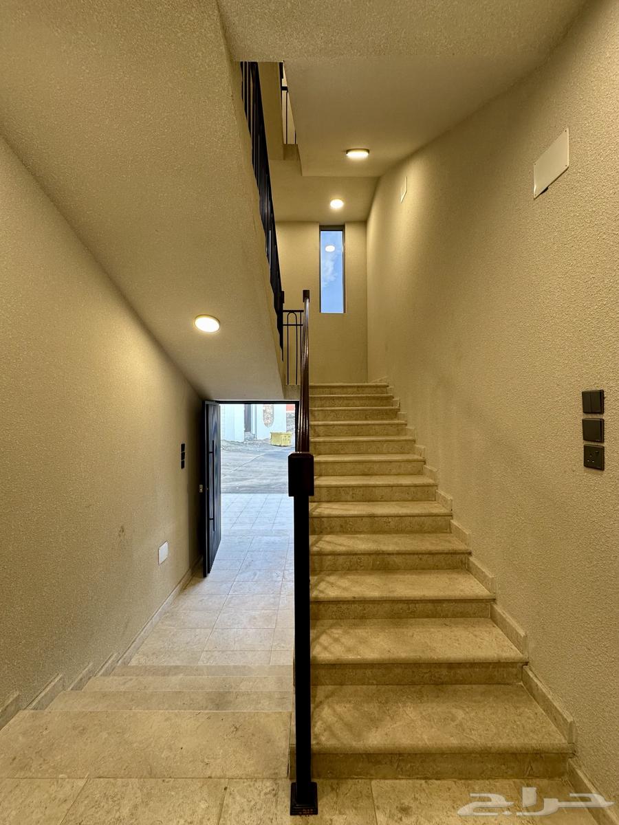 Luxury apartments for sale near Bahs and Damac Club for 500,000 SAR with VIP finishing63614092085762113