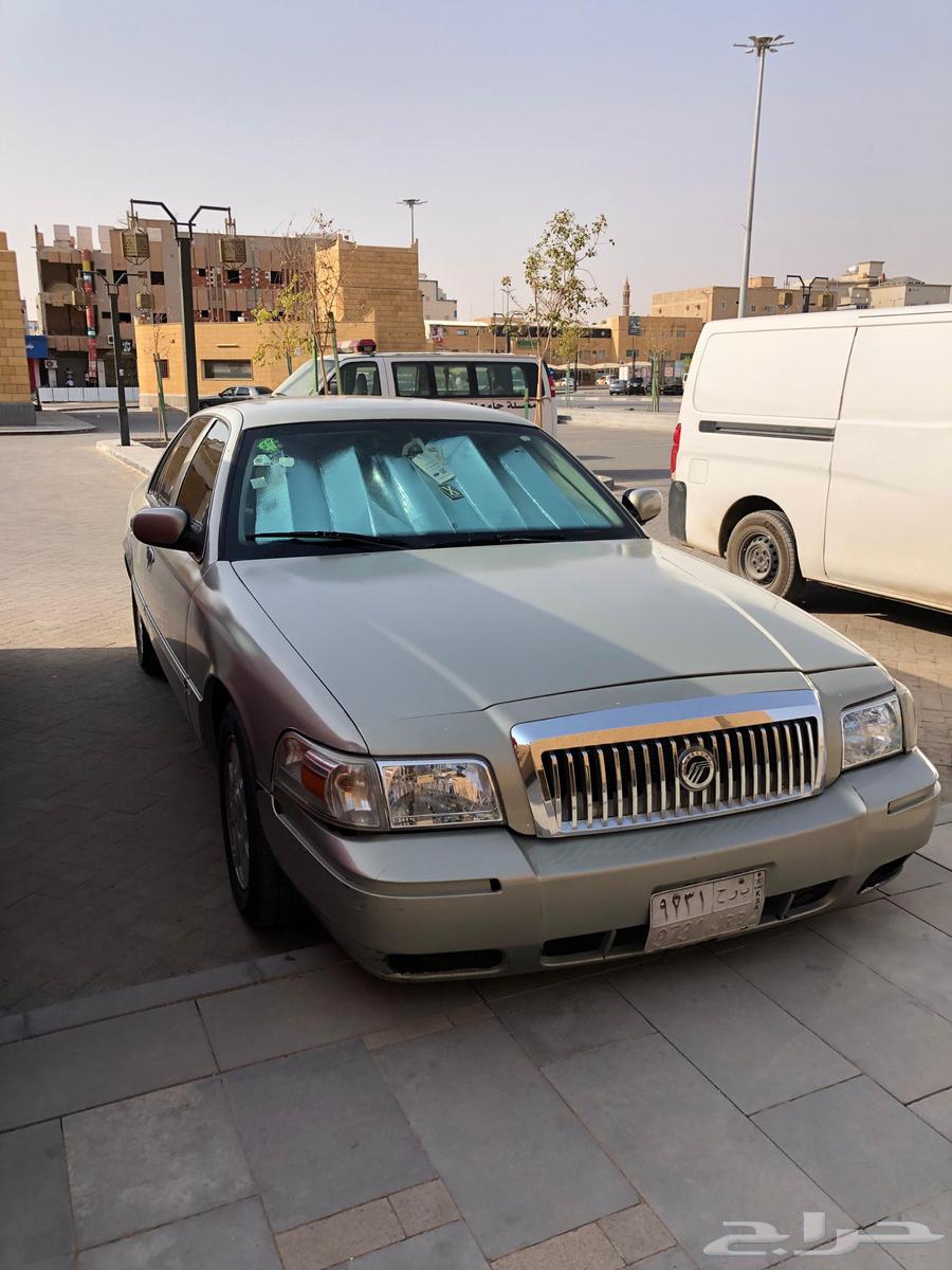 للبيع فورد ماركيز 2004 نظيف64544663698561110