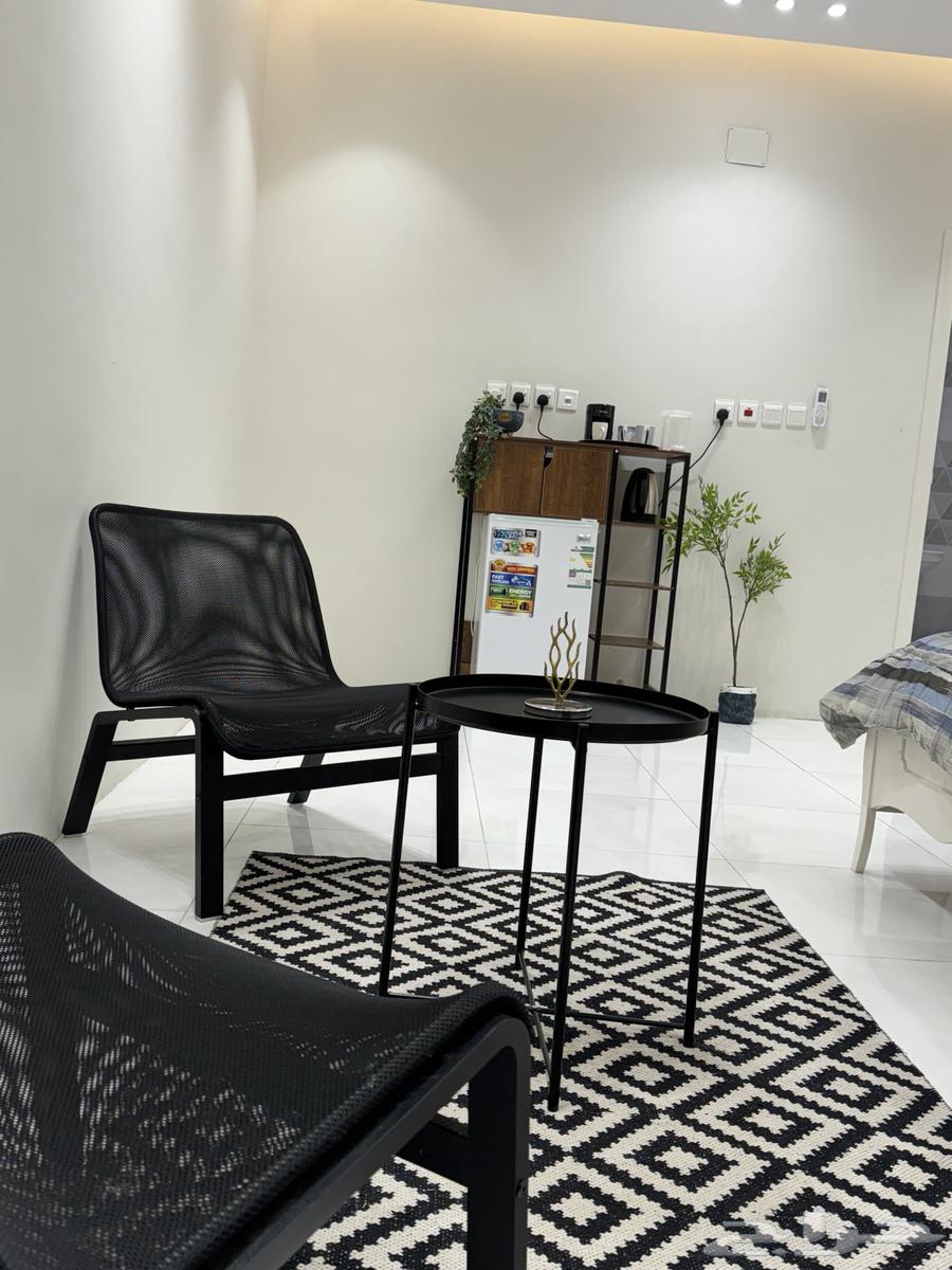 Furnished apartment for monthly rent63614093623425111