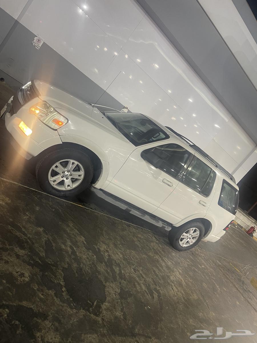 Ford Explorer Double Clean63618078183170112