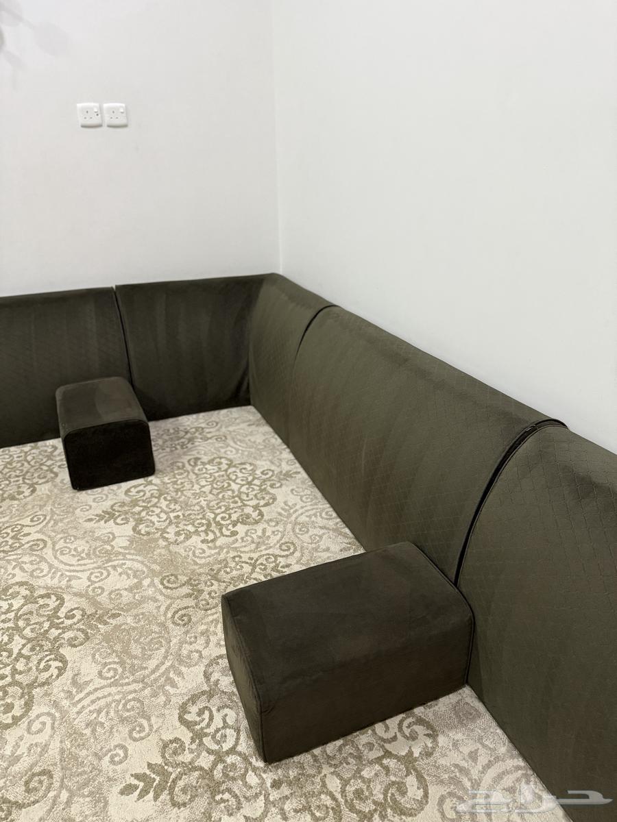 جلسة ارضية كنب خشب اصلي64392800178433110