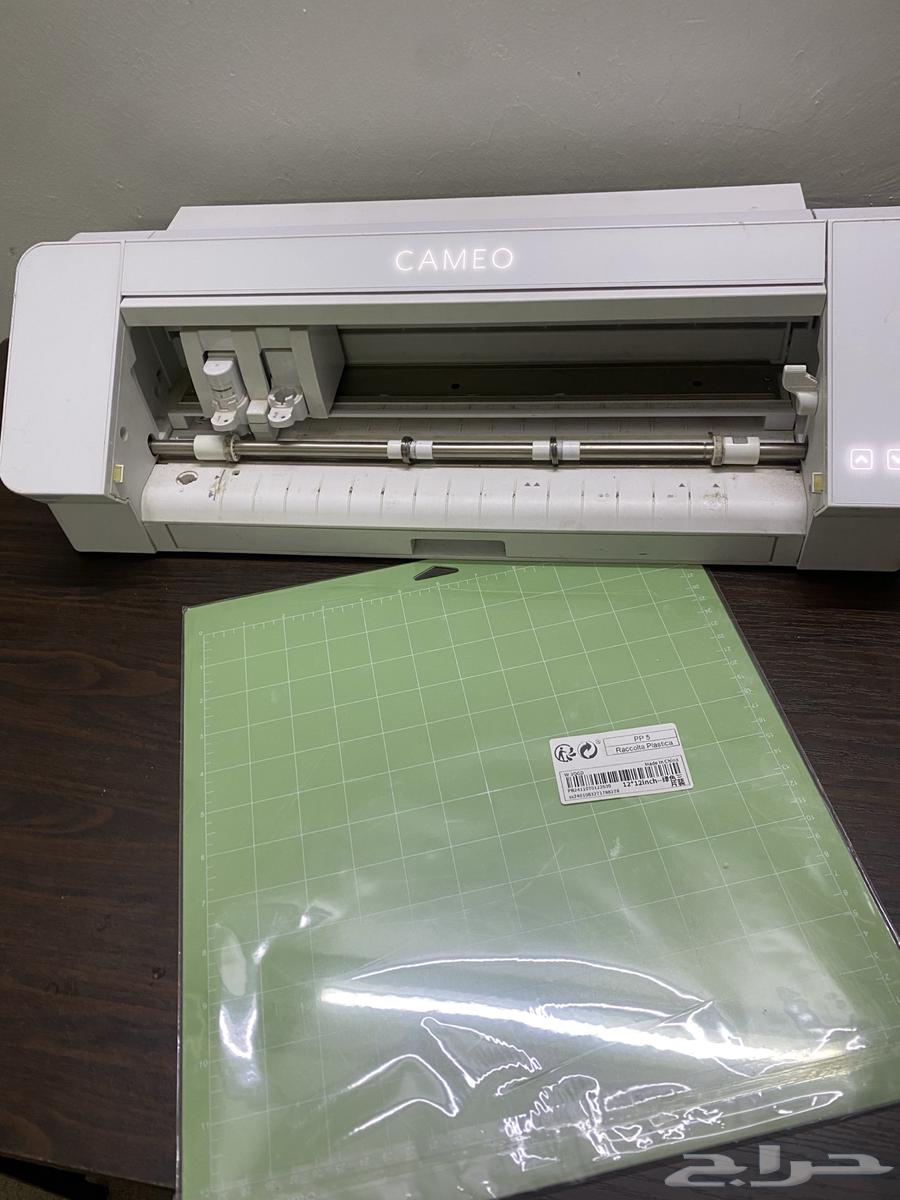 Cameo 4 cutting machine with Canon laser printer for sale63619360947202112