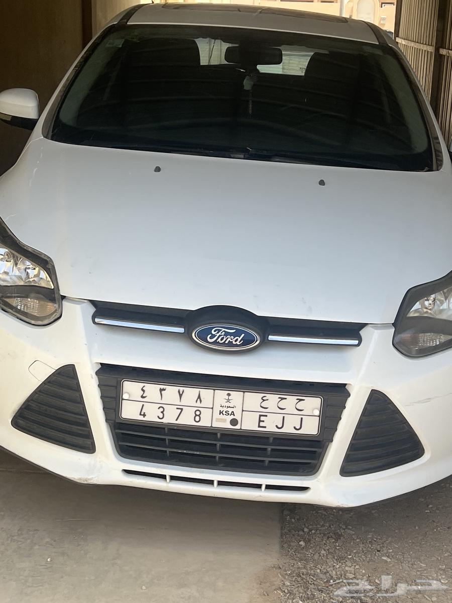 للبيع فورد فوكس 201364545303017986112