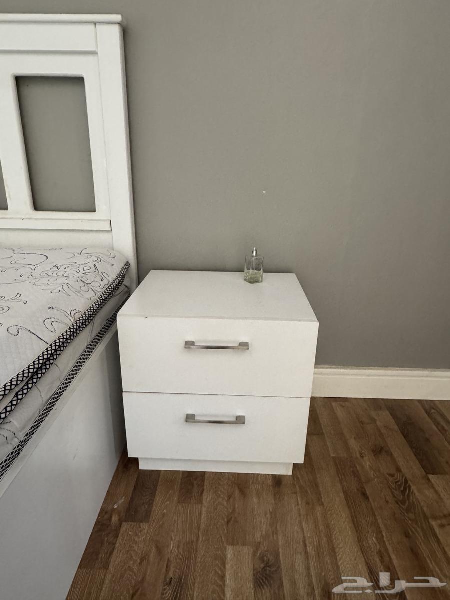 غرفة نوم ايكيا كامله نظيفه بسعر حلو64396866706049114