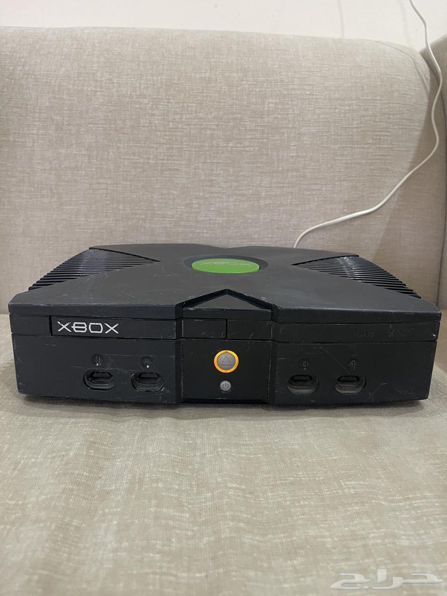 Old Microsoft Xbox 200164398395881602111