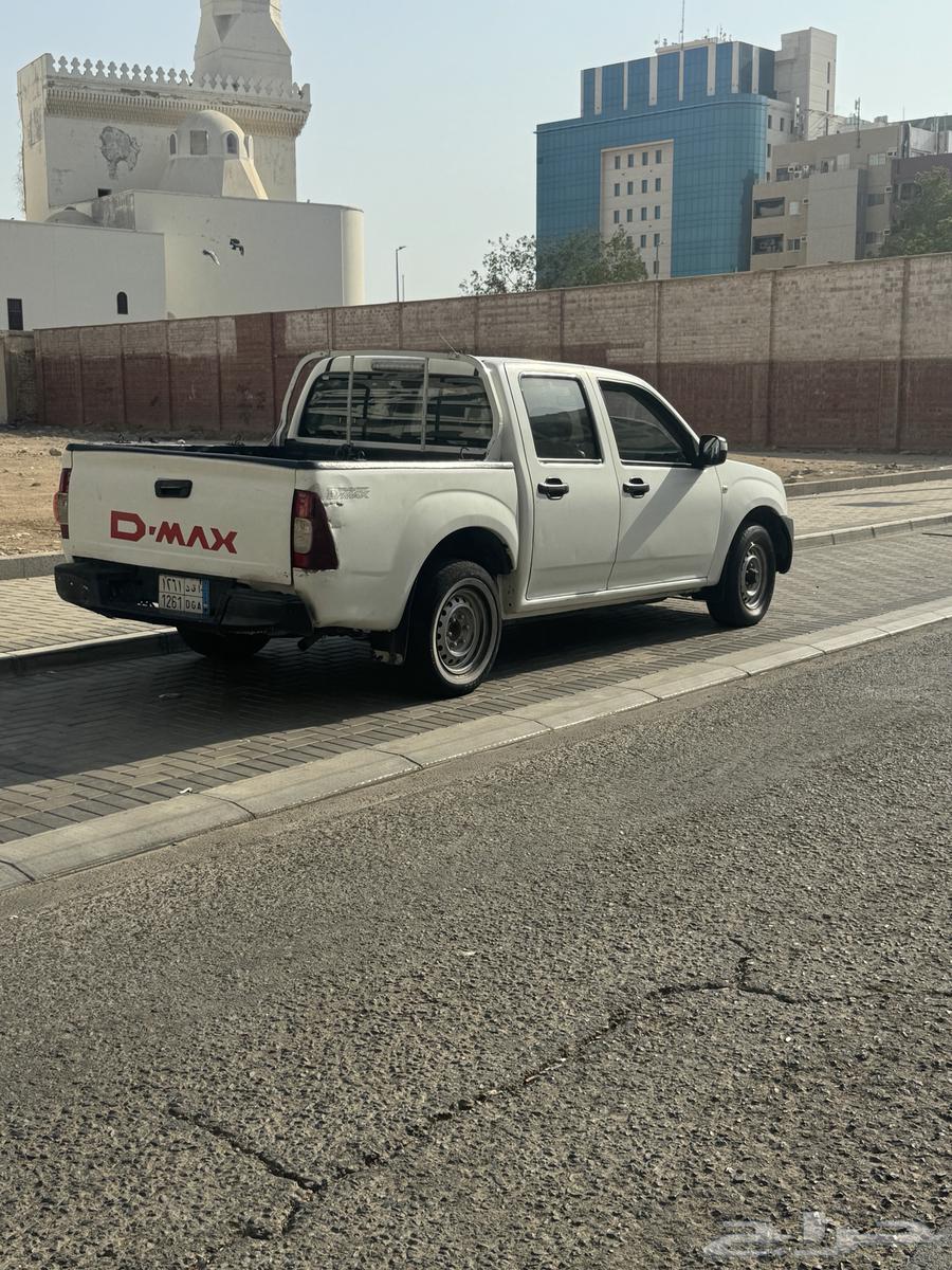 Isuzu Unit 2011 White Color Double Cab63618148644739113